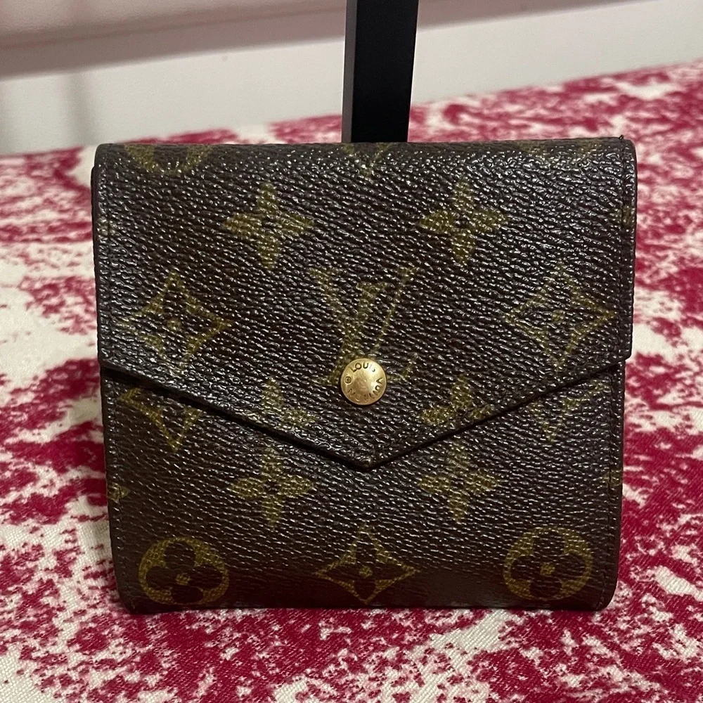 Louis Vuitton Monogram Trifold Compact Wallet